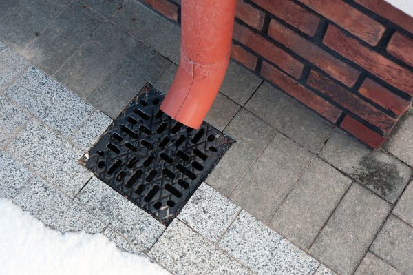 Downspout Drainage Service in Lorain