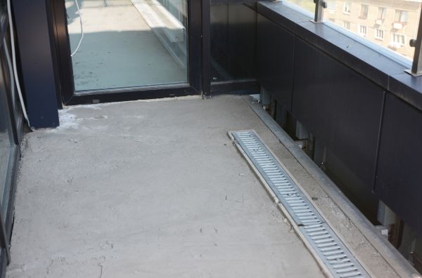 Cost of Veranda Drain Installation in Lorain